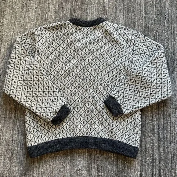 Vintage L.L. Bean Made in Norway Nordic Clasp Wool Cardigan Sweater, M - Picture 2 of 6